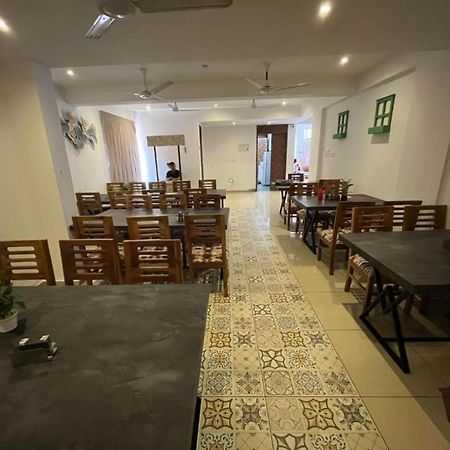 Hotel Sea Sapphire ,Calangute Ngoại thất bức ảnh