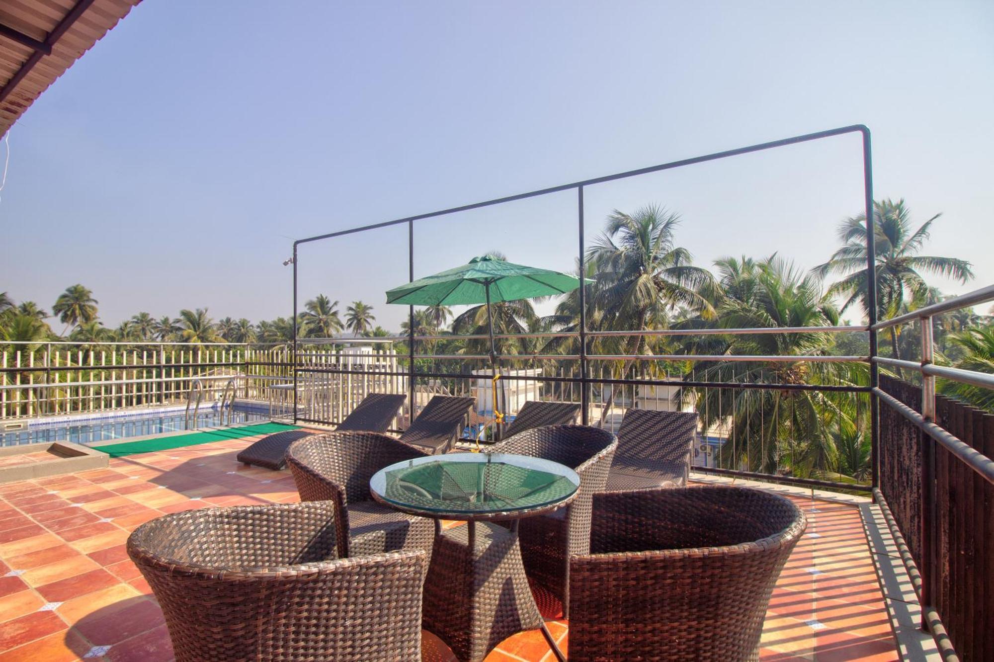 Hotel Sea Sapphire ,Calangute Ngoại thất bức ảnh