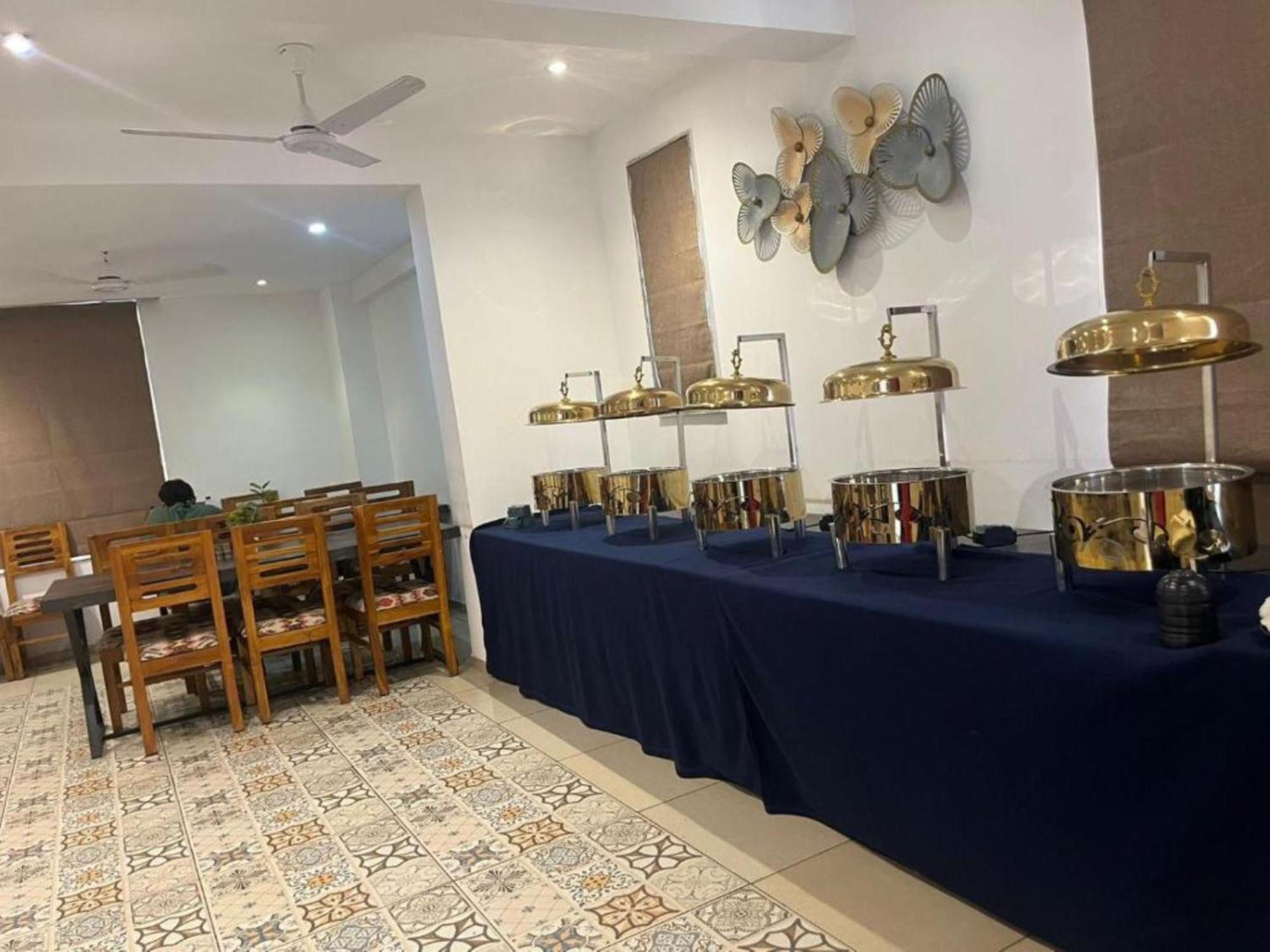Hotel Sea Sapphire ,Calangute Ngoại thất bức ảnh