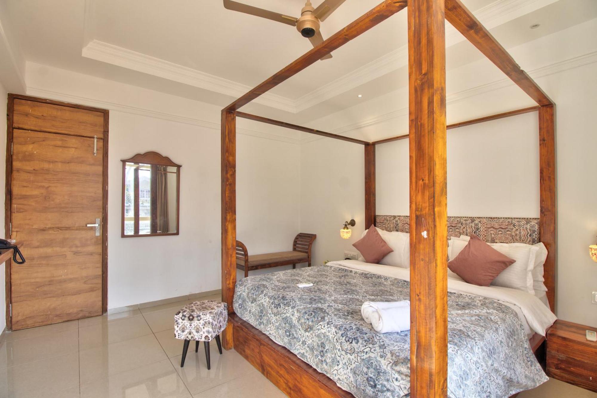 Hotel Sea Sapphire ,Calangute Ngoại thất bức ảnh