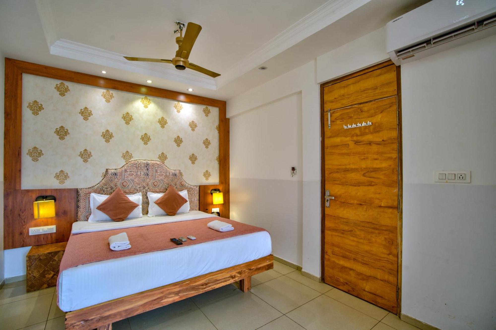 Hotel Sea Sapphire ,Calangute Ngoại thất bức ảnh