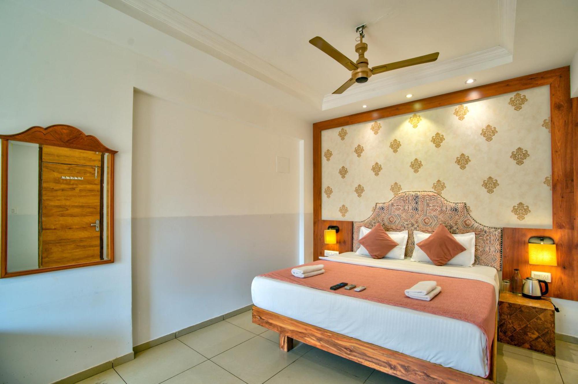 Hotel Sea Sapphire ,Calangute Ngoại thất bức ảnh