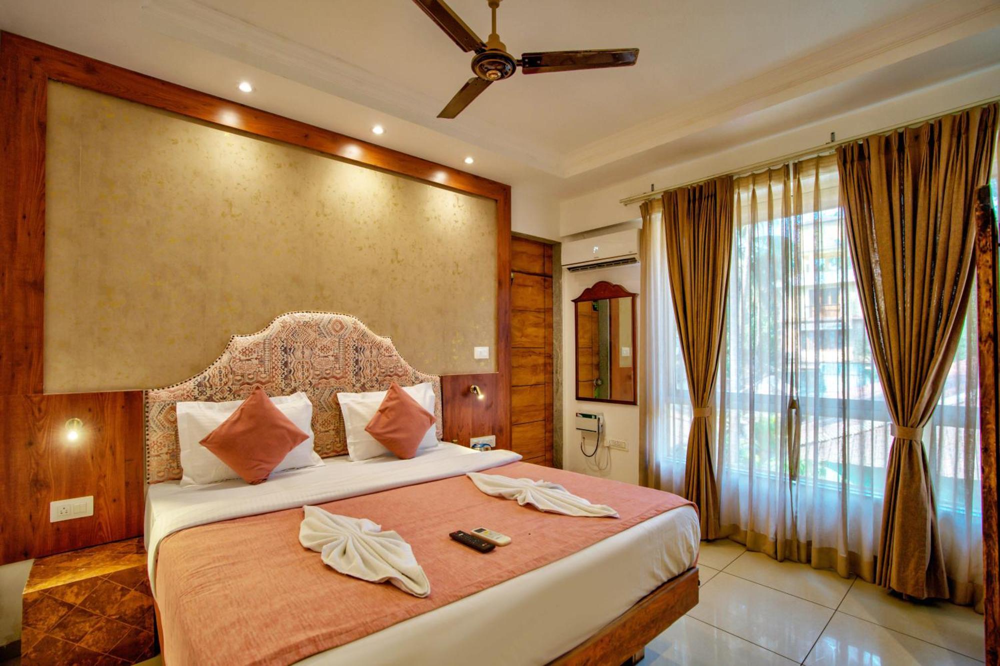 Hotel Sea Sapphire ,Calangute Ngoại thất bức ảnh