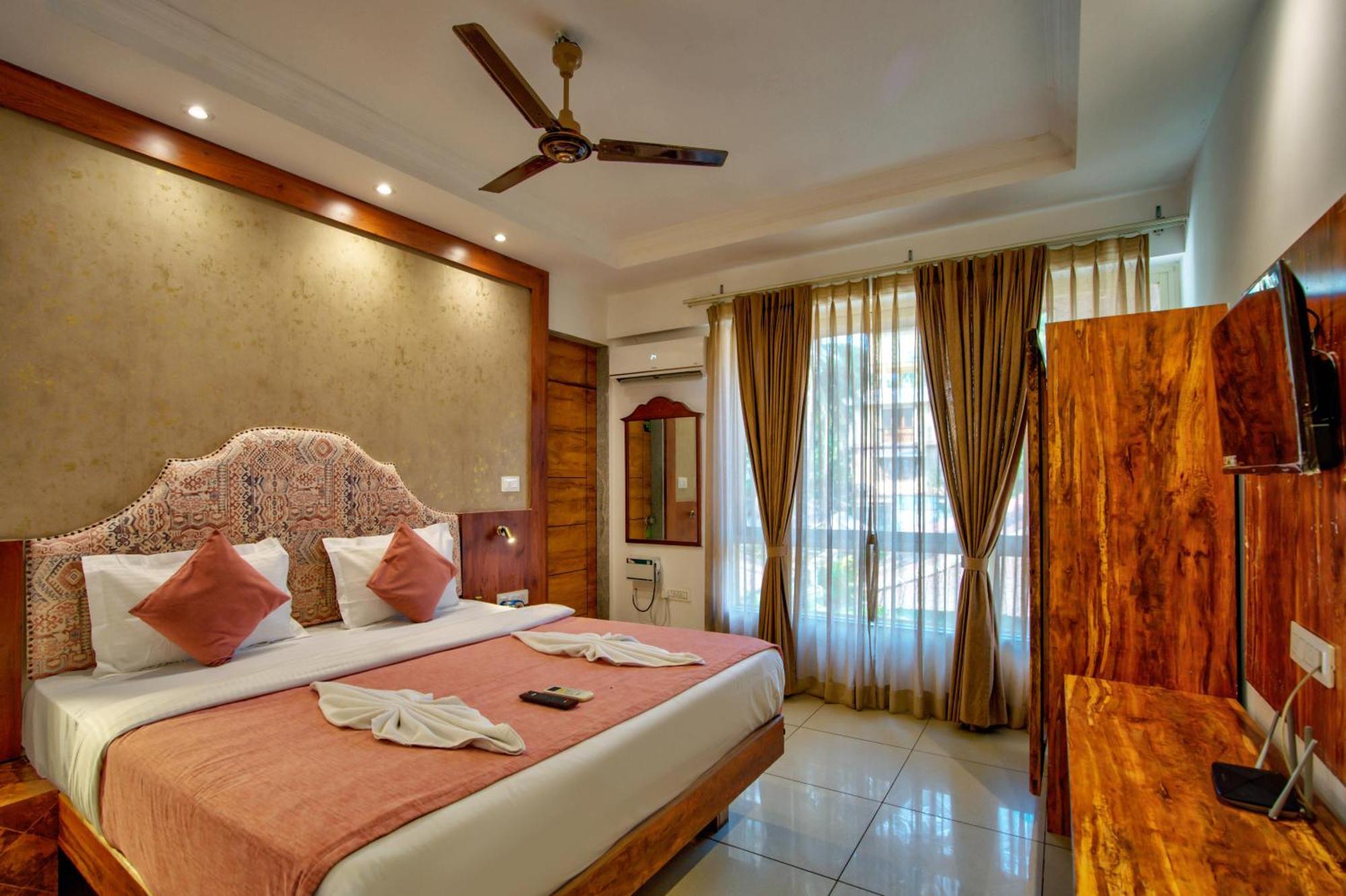 Hotel Sea Sapphire ,Calangute Ngoại thất bức ảnh